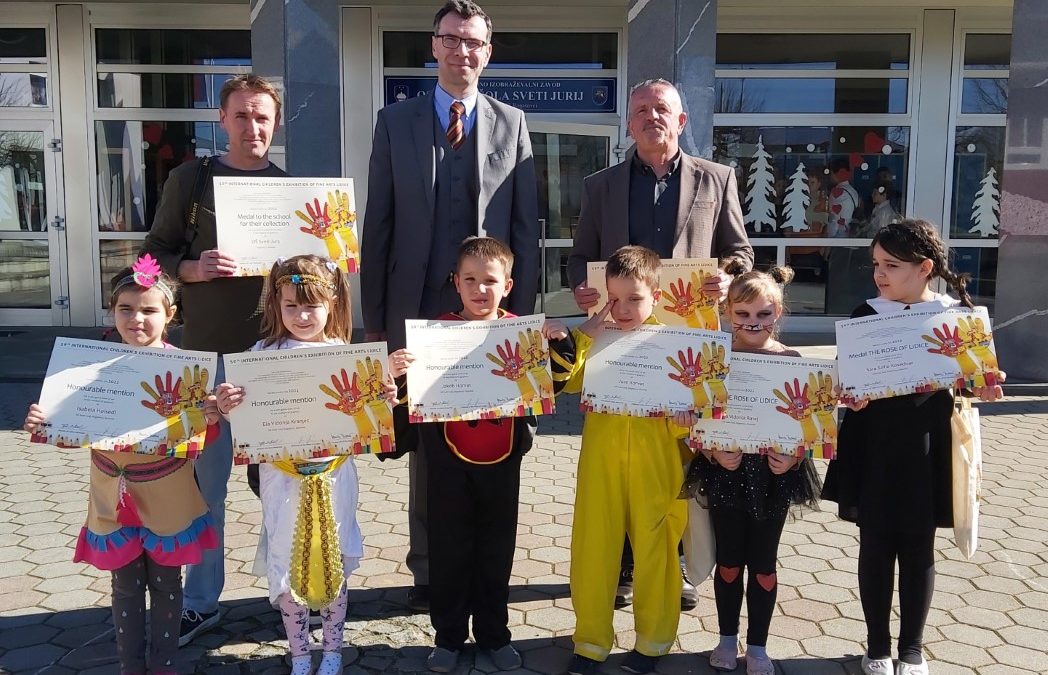 PODELITEV MEDALJ IN PRIZNANJ ZA 50. MEDNARODNI LIKOVNI NATEČAJ LIDICE